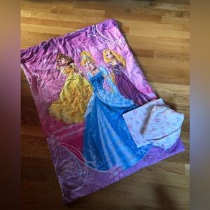 Vintage Disney princess sheet set with comforter for children’s size bed